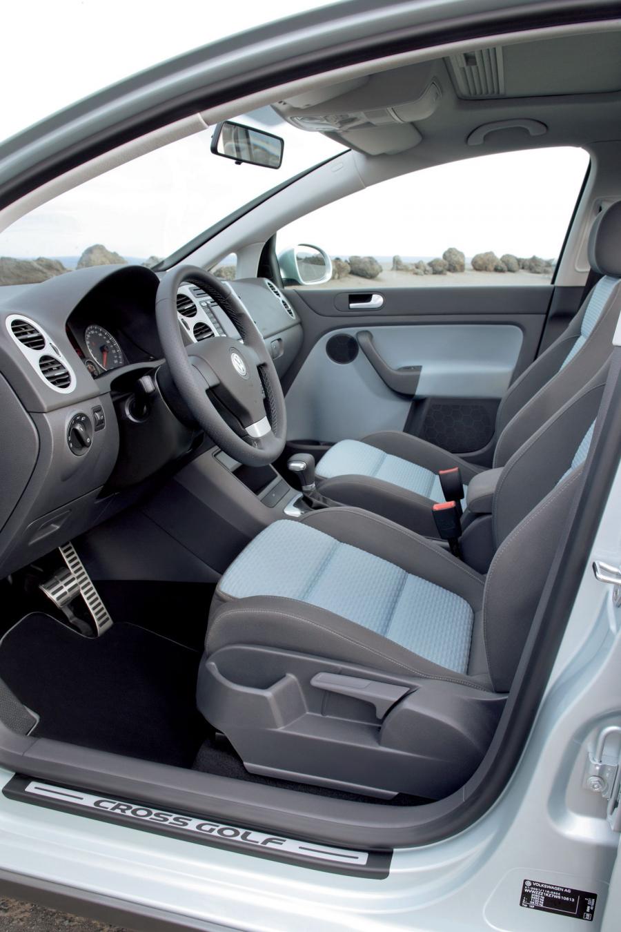  Volkswagen CrossGolf 2007 года  (фото 45 из 90)